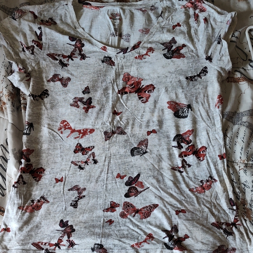 Style & Co. Red and Black Butterfly Print Women's Tee